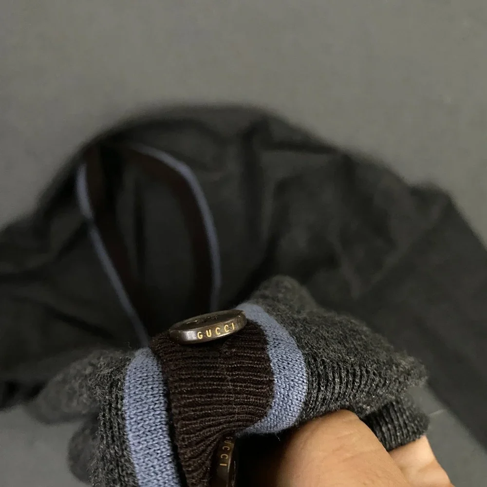 Gucci pre owned