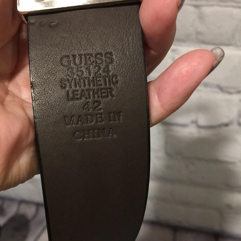 Guess men sz42