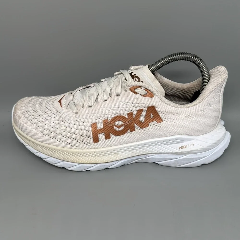 Hoka one mach