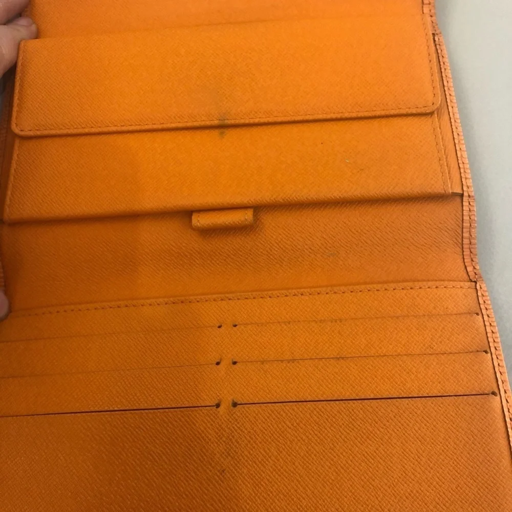 Auth LV Orange Epi Wallet