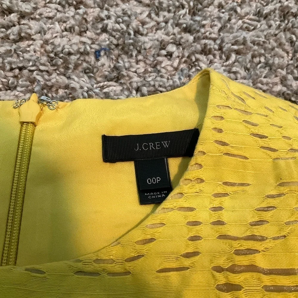 J. Crew approximate crew fit