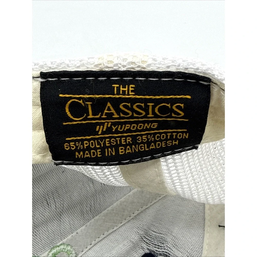 Topo designs snapback