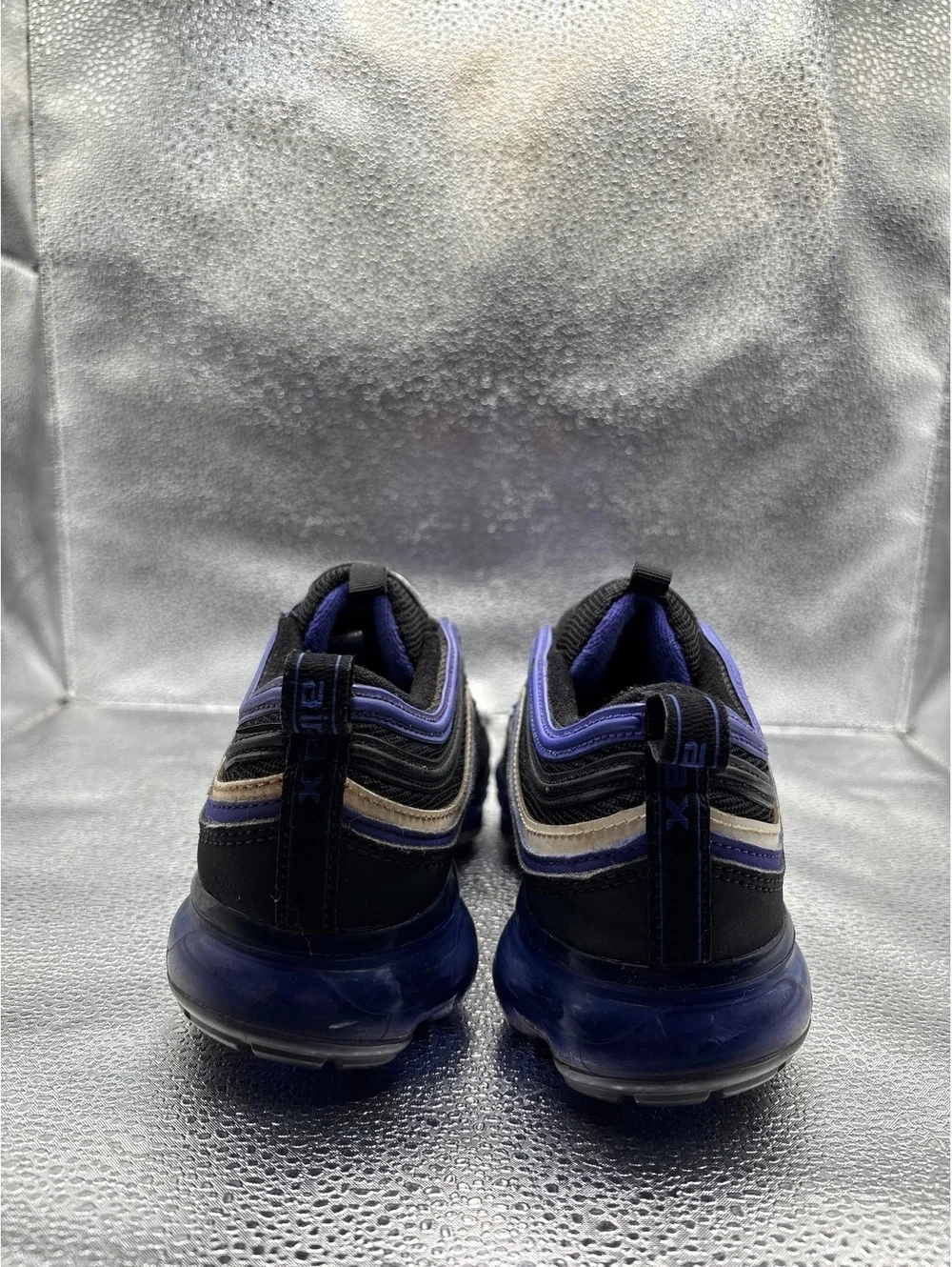 Nike size 5y