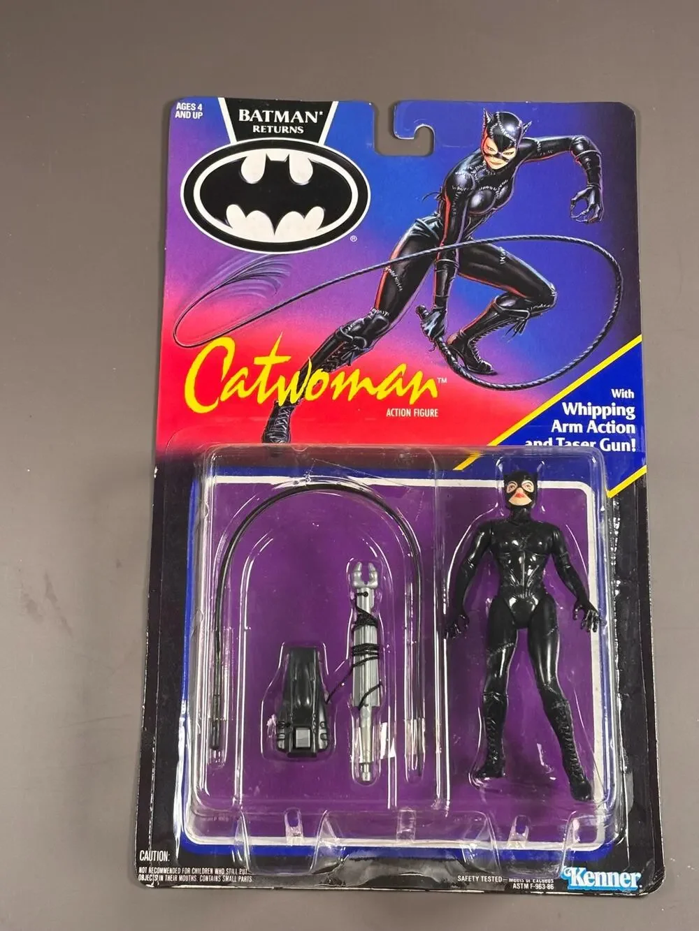 1991 Kenner Batman Returns Series Catwoman Action Figure Whipping Arm Action