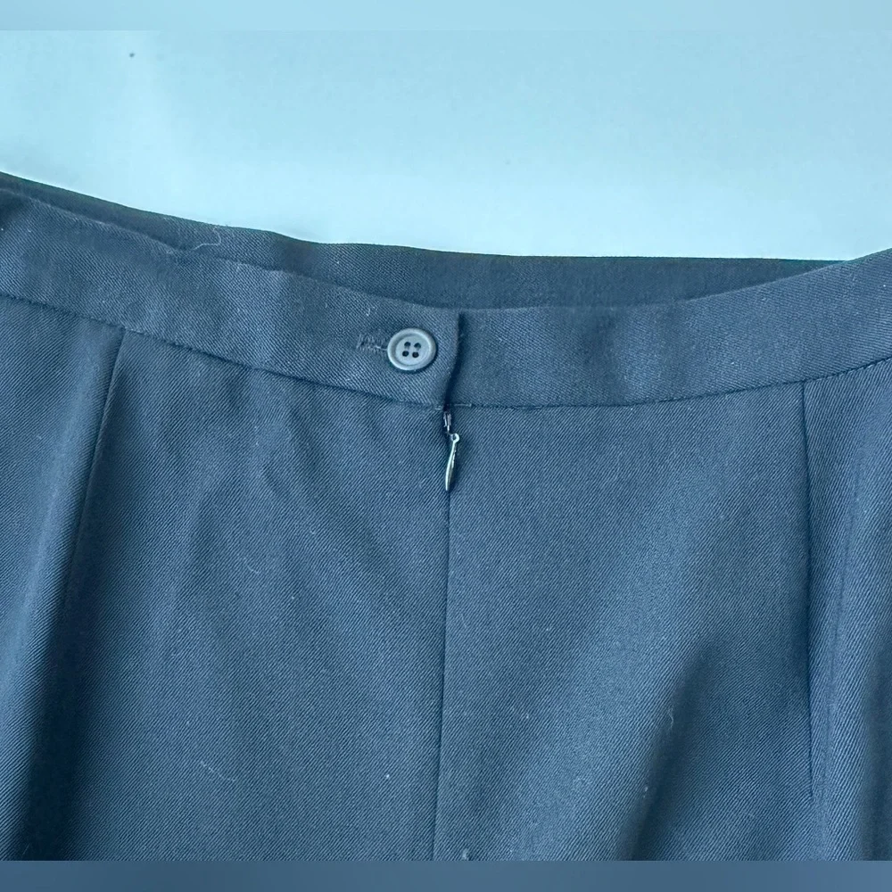 Vintage J’Envie Sport Black Modest Pure Wool Long Straight Skirt Women’s Size 12