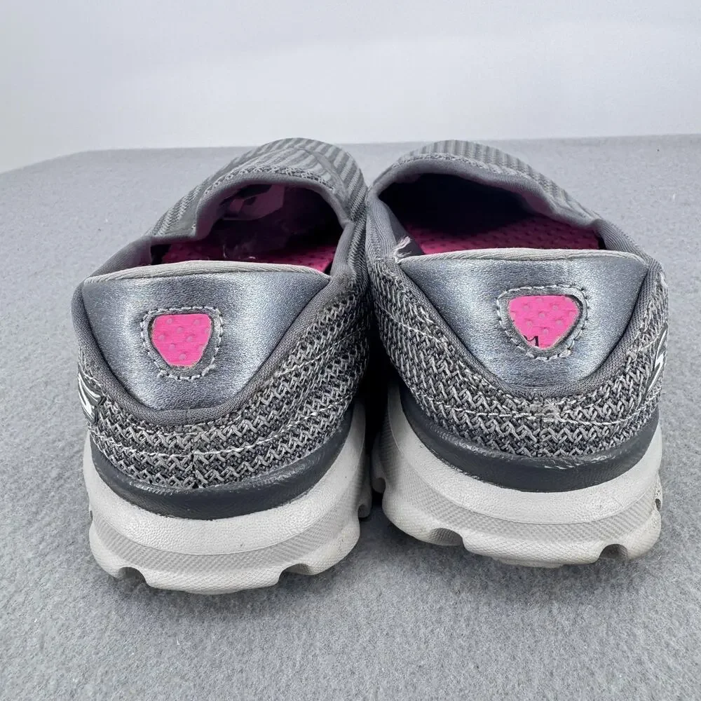 Skechers go walk