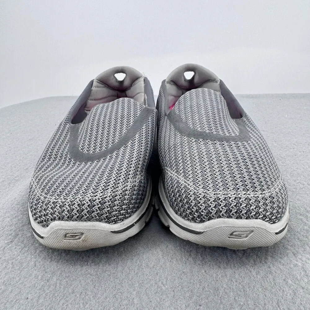 Skechers go walk