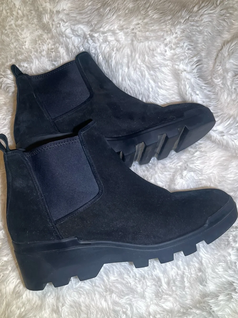 Eileen fisher splash waterproof black suede ankle boots size 9.5