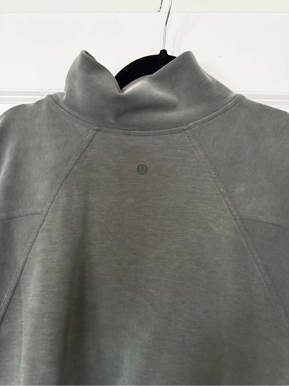 lululemon athletica relaxed bomber