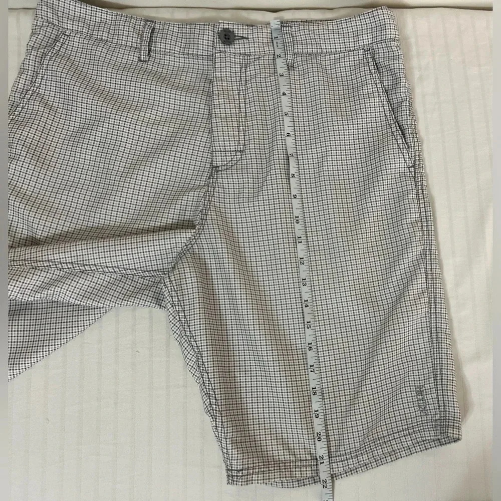 Valor board shorts