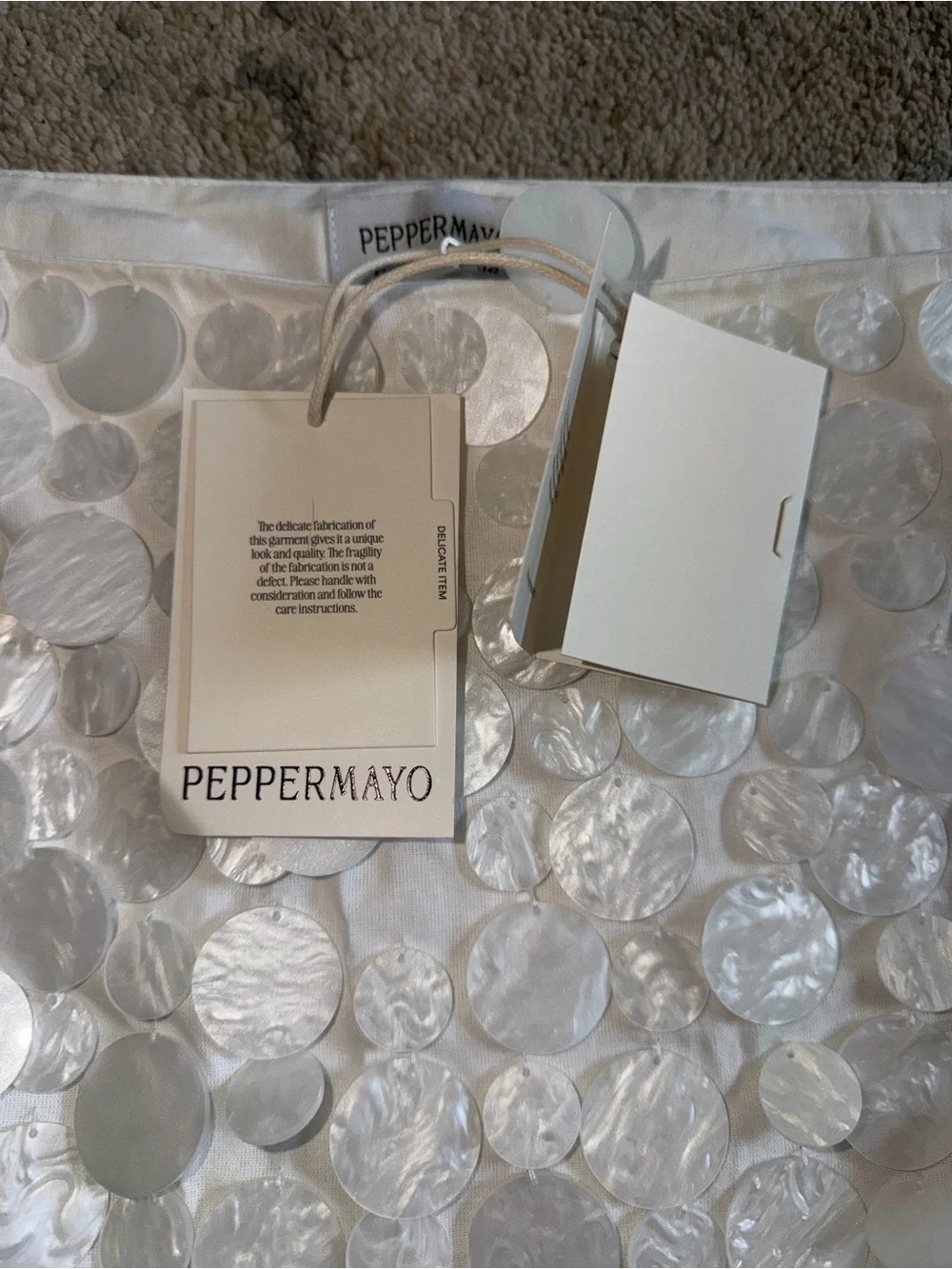 Peppermayo shimmering white
