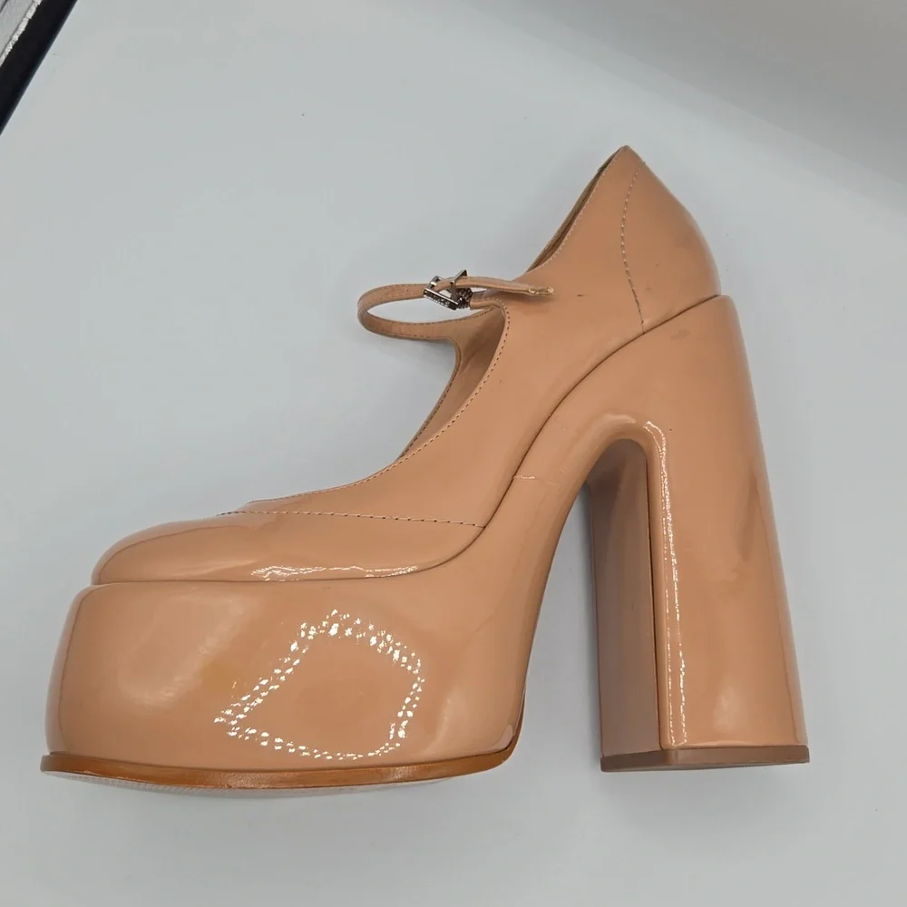 Schutz Zayne Patent Platform Mary Jane Pumps New Peach Nude Chunky Heel 70s Glam