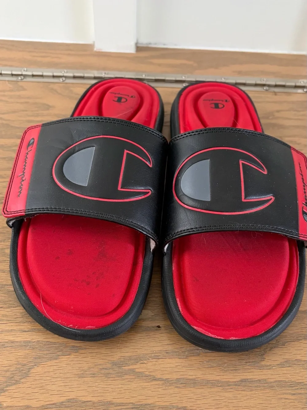 Champion Men’s Slides | Red & Black | Size 11 | Sport Comfort Sandals
