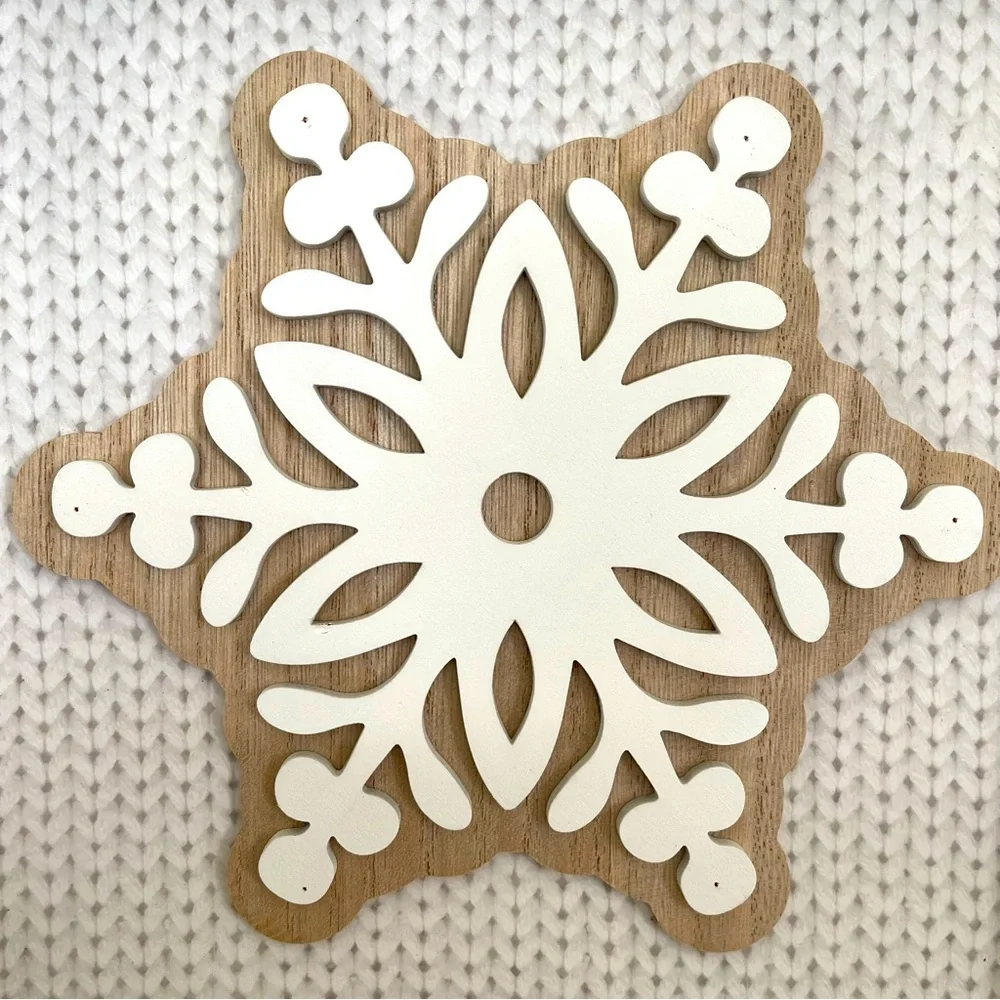 N/A holiday snowflake