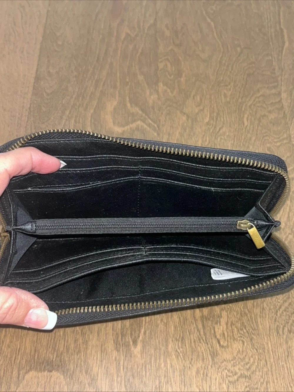Fossil women’s black