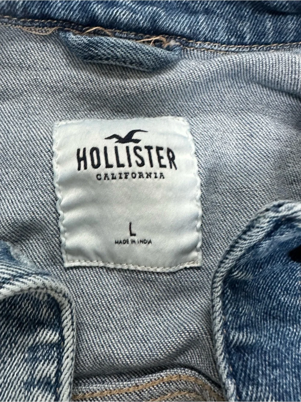 Hollister cropped denim