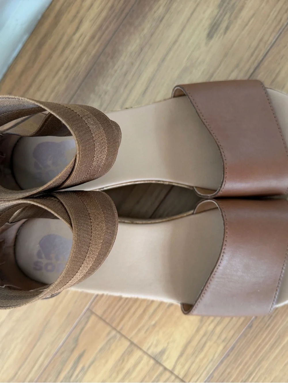 Sorel excellent barely
