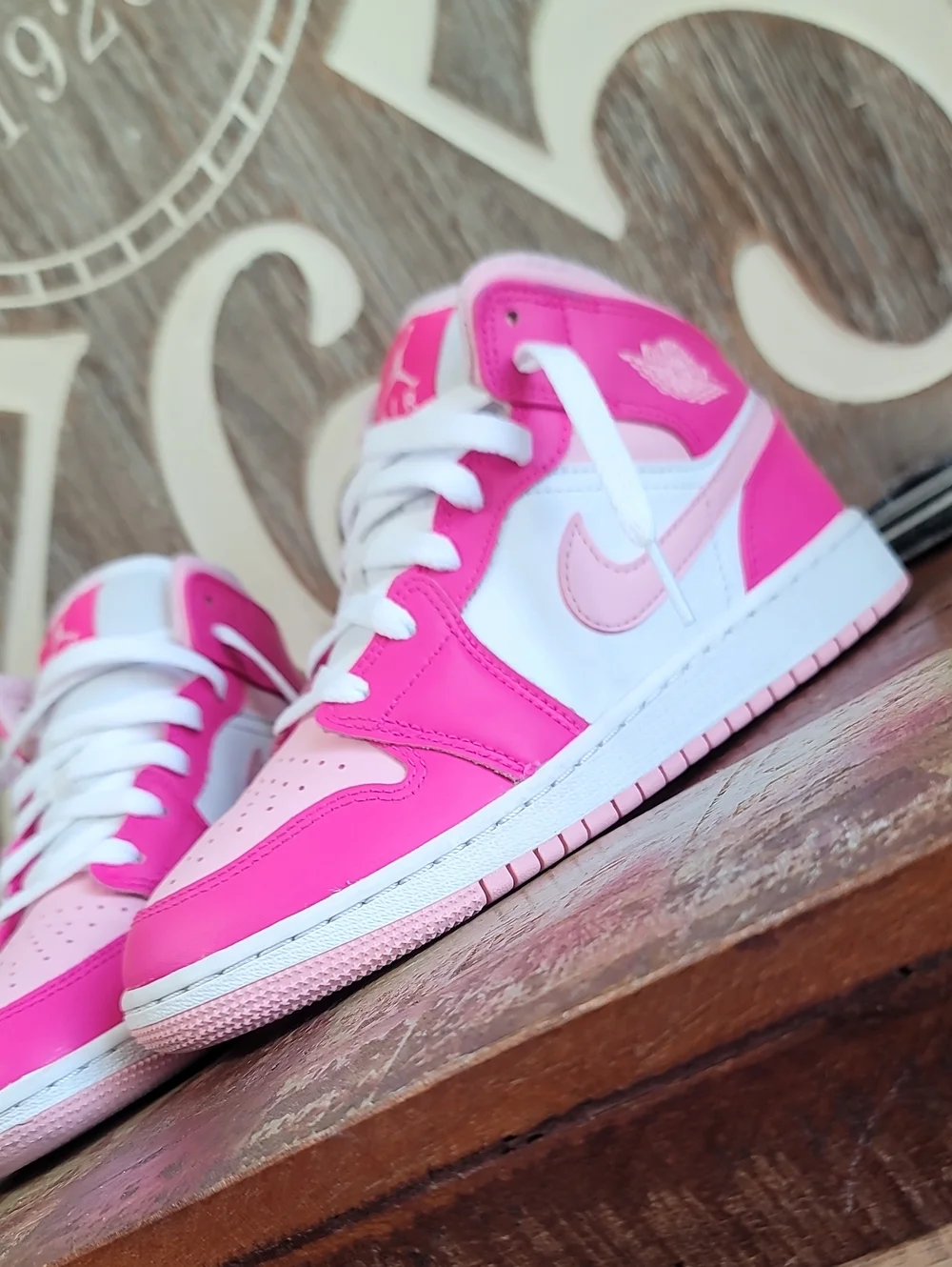 Jordan bold two