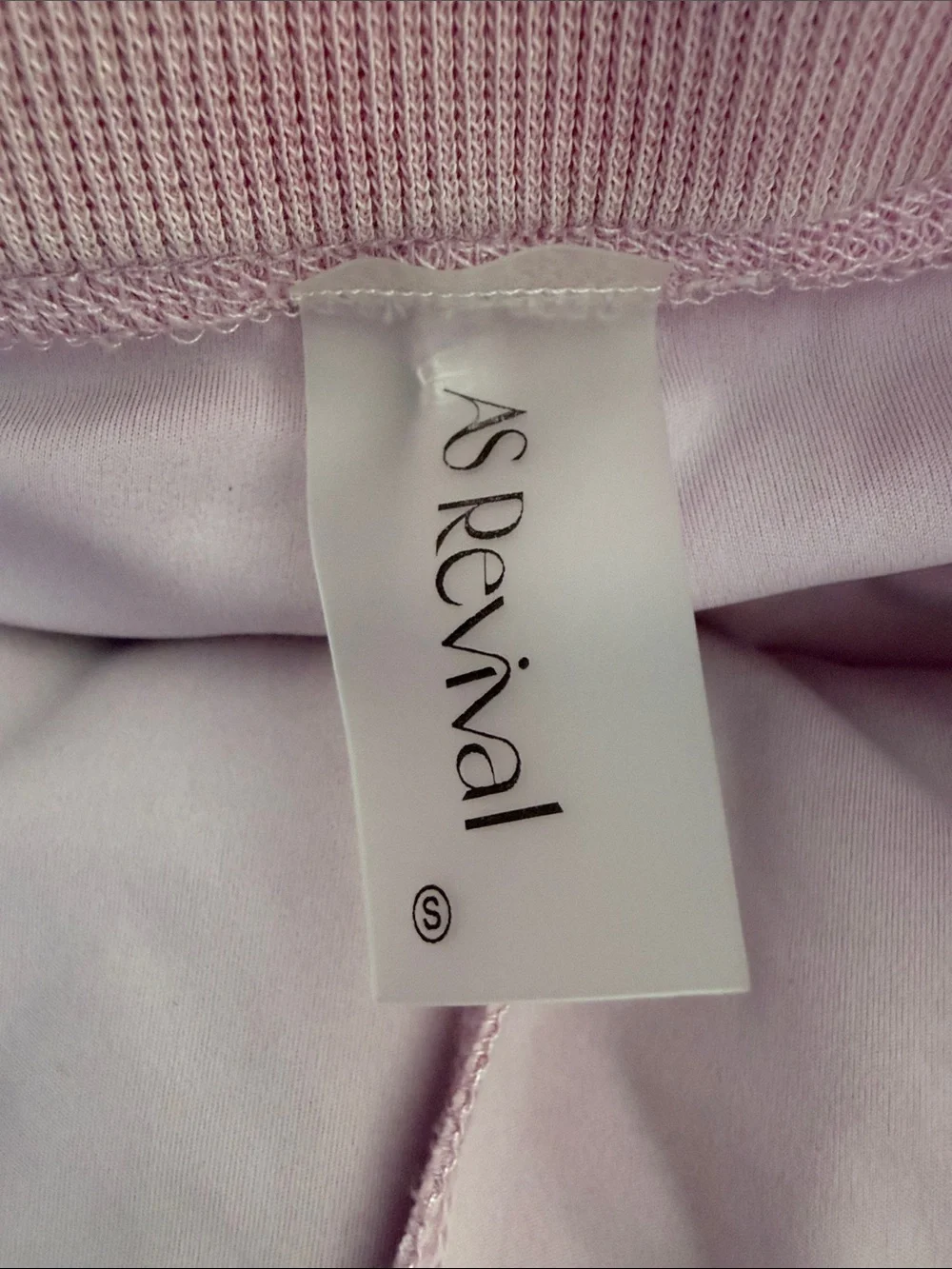 As Revival comfortable pink