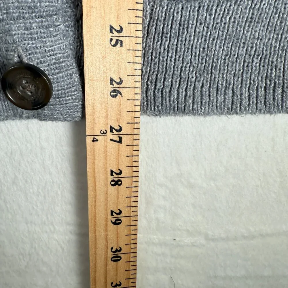 Hollister Gray Diamond Western Small Cardigan Button Knit‎ Sweater - Pockets