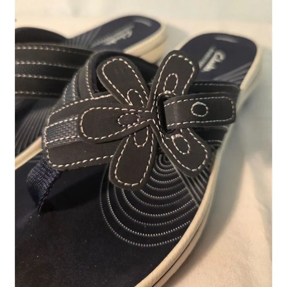 Clarks soles flip or