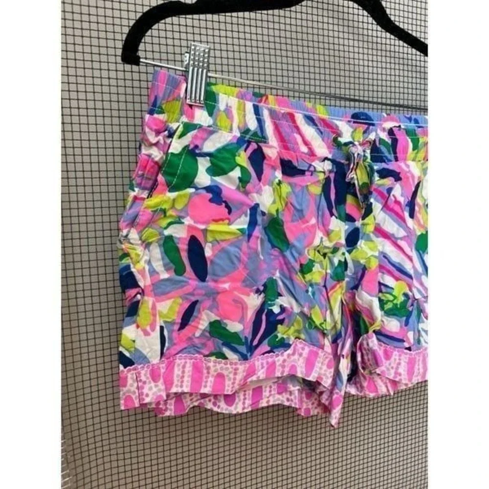 Lilly Pulitzer size medium