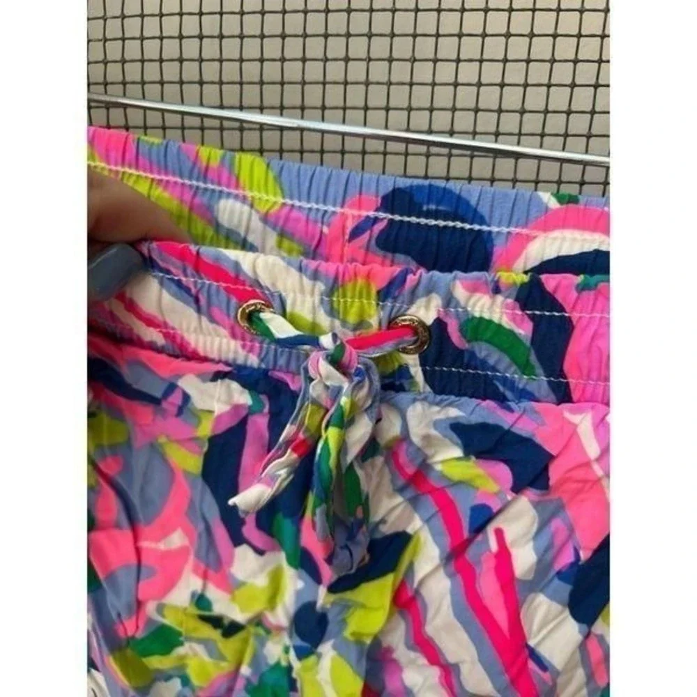 Lilly Pulitzer size medium