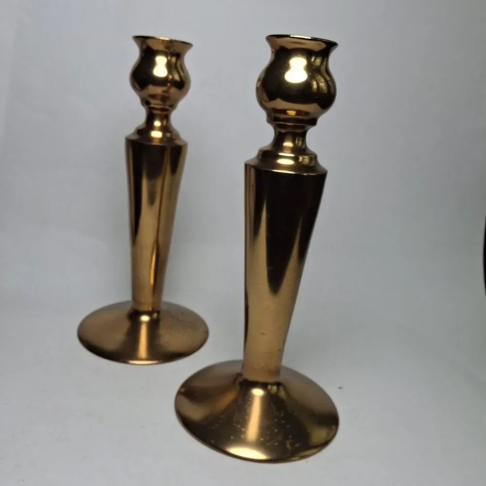 Unbranded brass candle