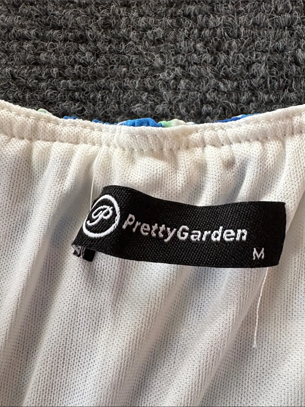 PrettyGarden light blue