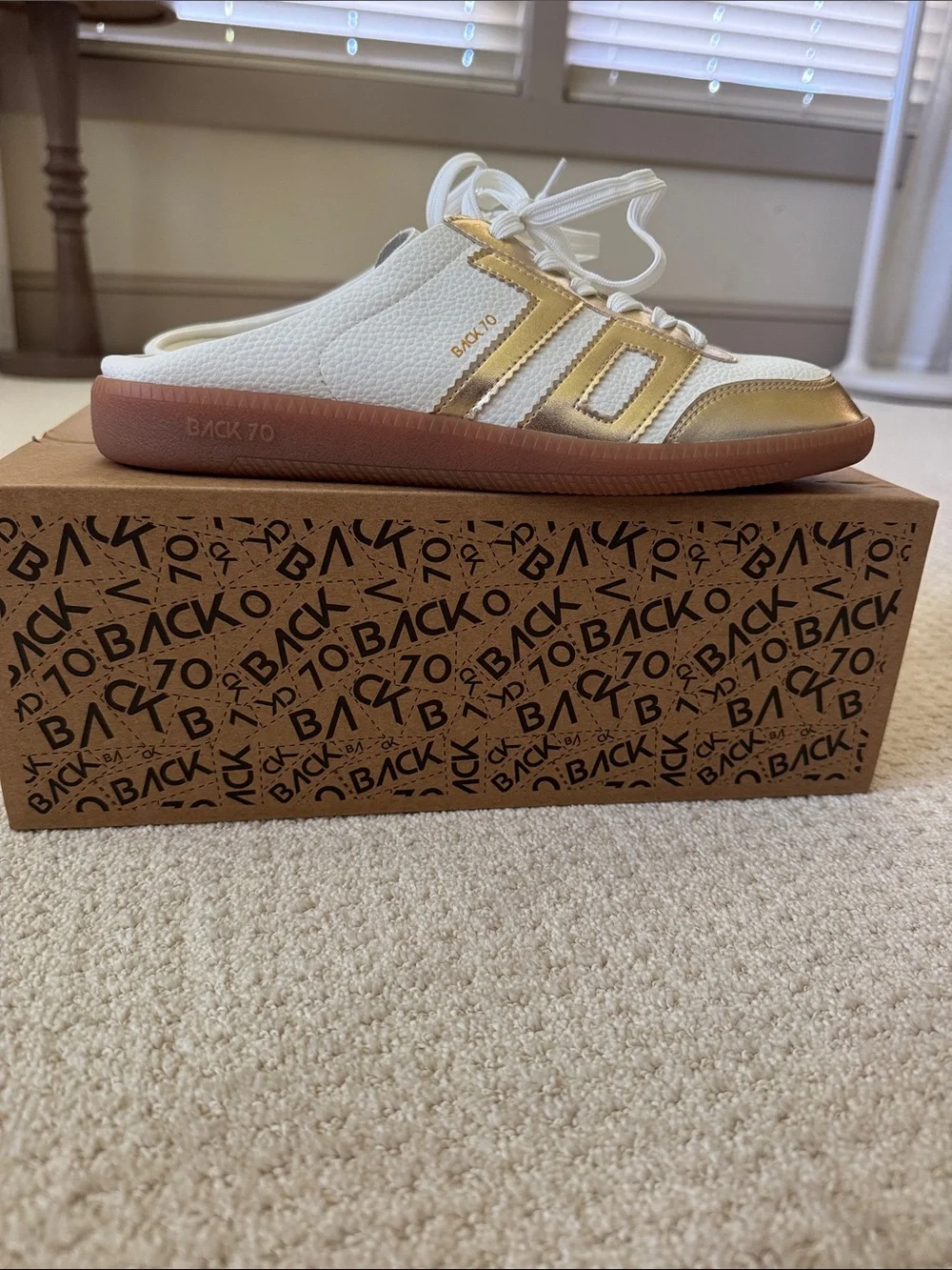 NEW Back70 size 39