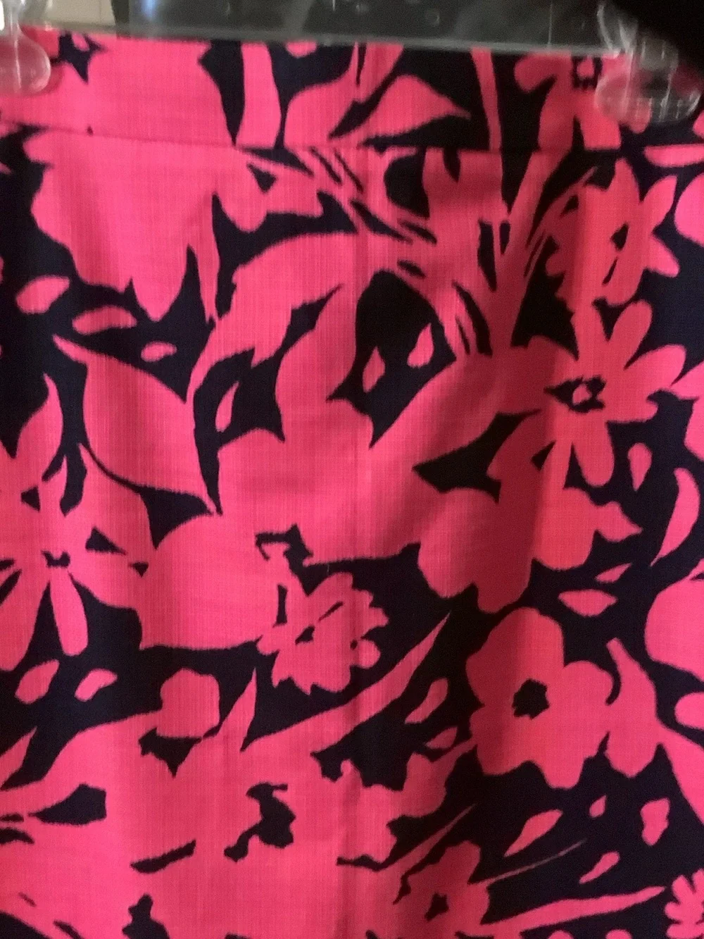 Women's Black & Hot Pink Floral Pencil Skirt