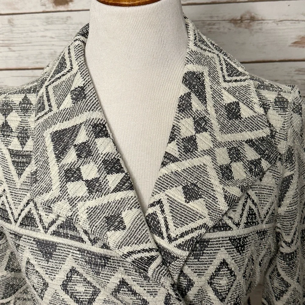 Lucky Brand blue white