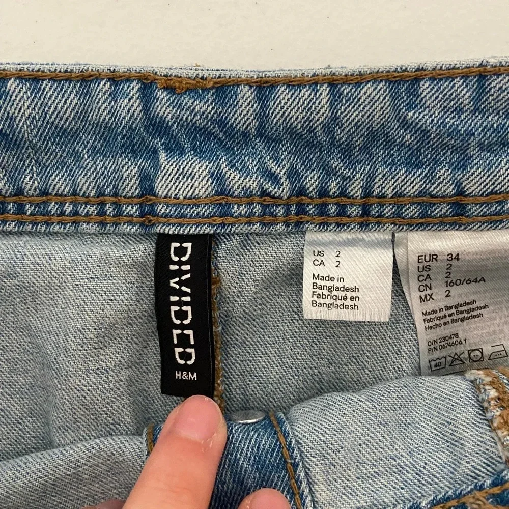 Divided full wear