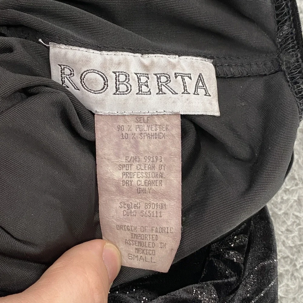 Roberta di Camerino please check