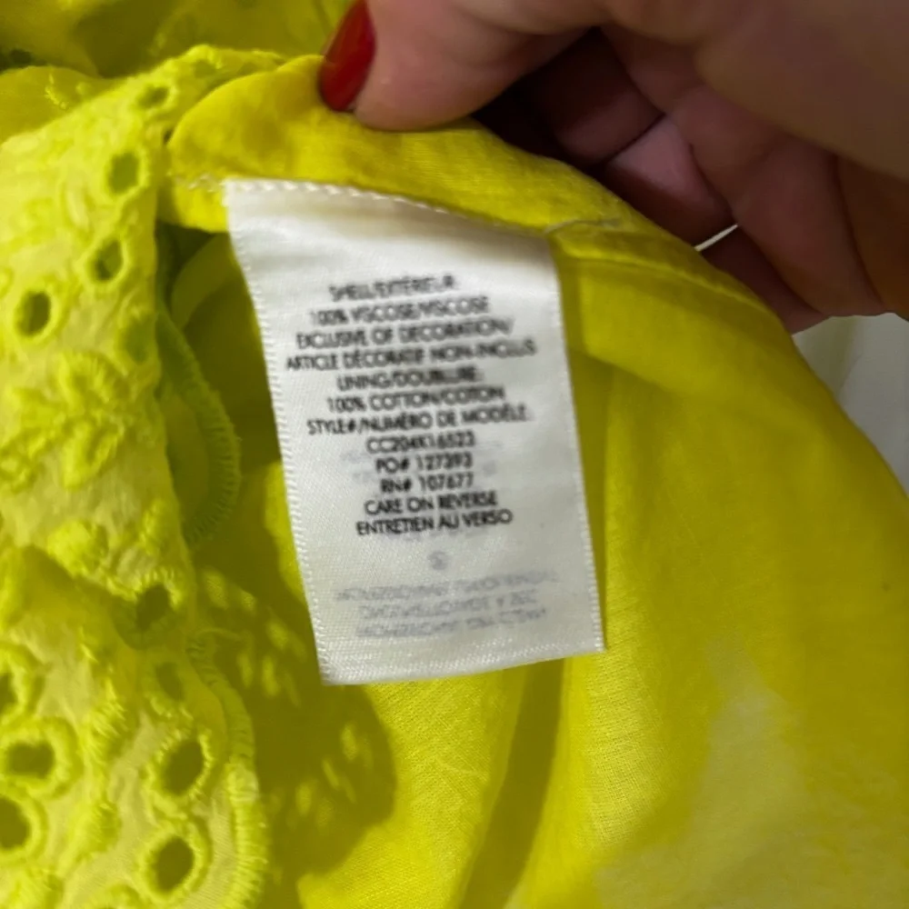 Alice + Olivia questions leave