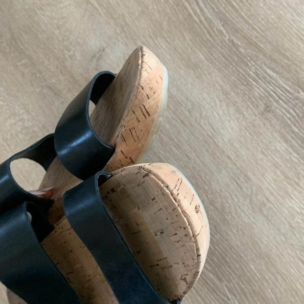 Kork-Ease gently used