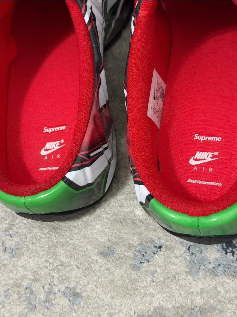 Supreme bold red