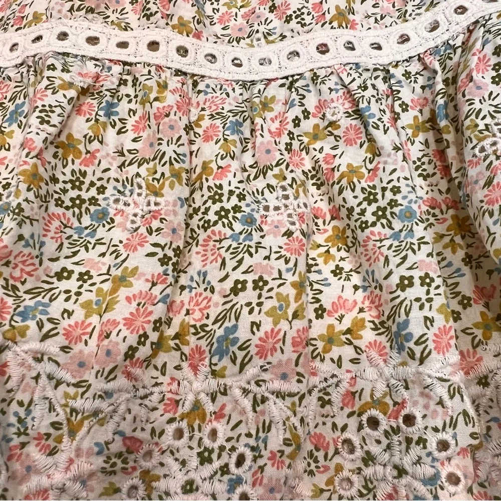 Jennifer & Grace preowned floral