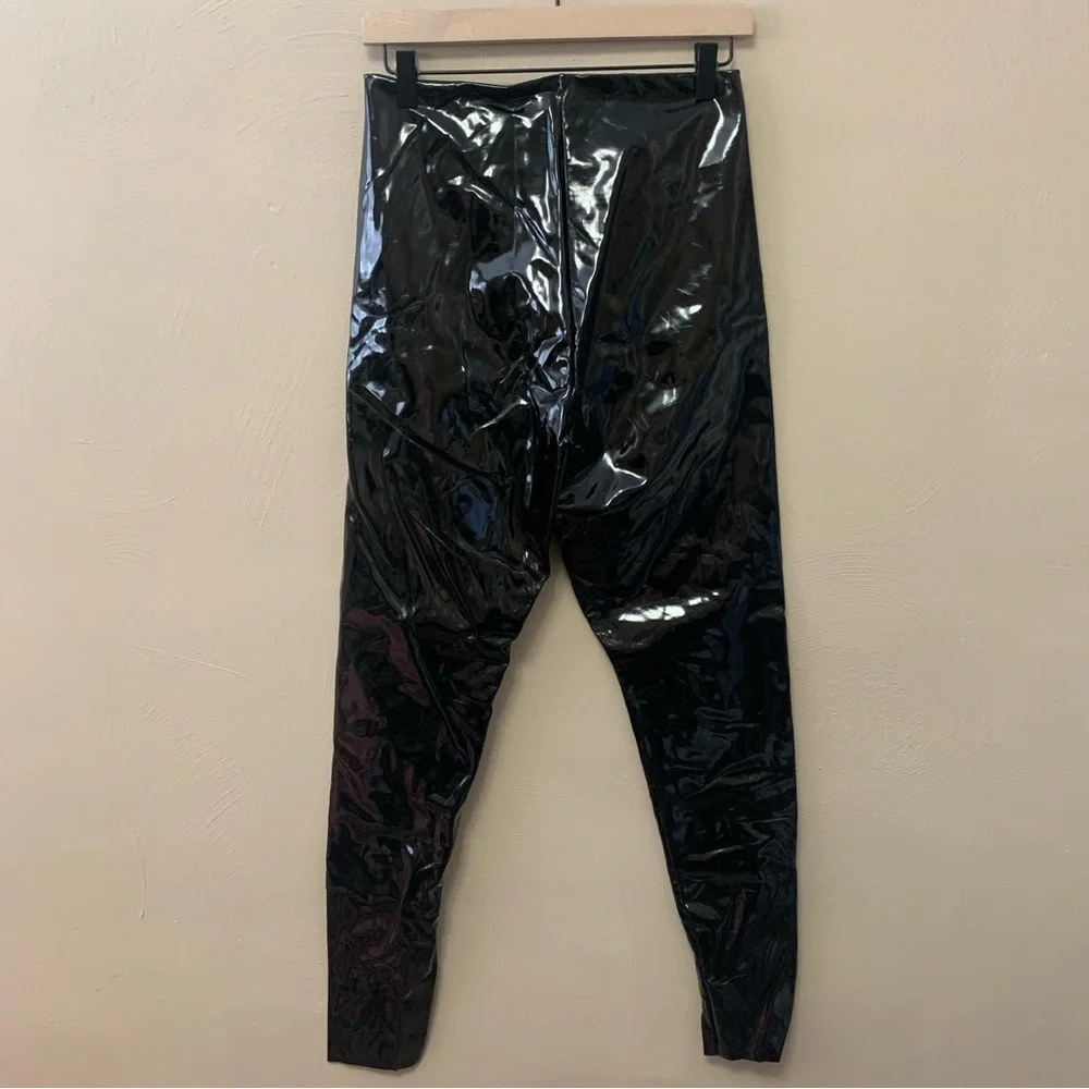 Commando faux patent