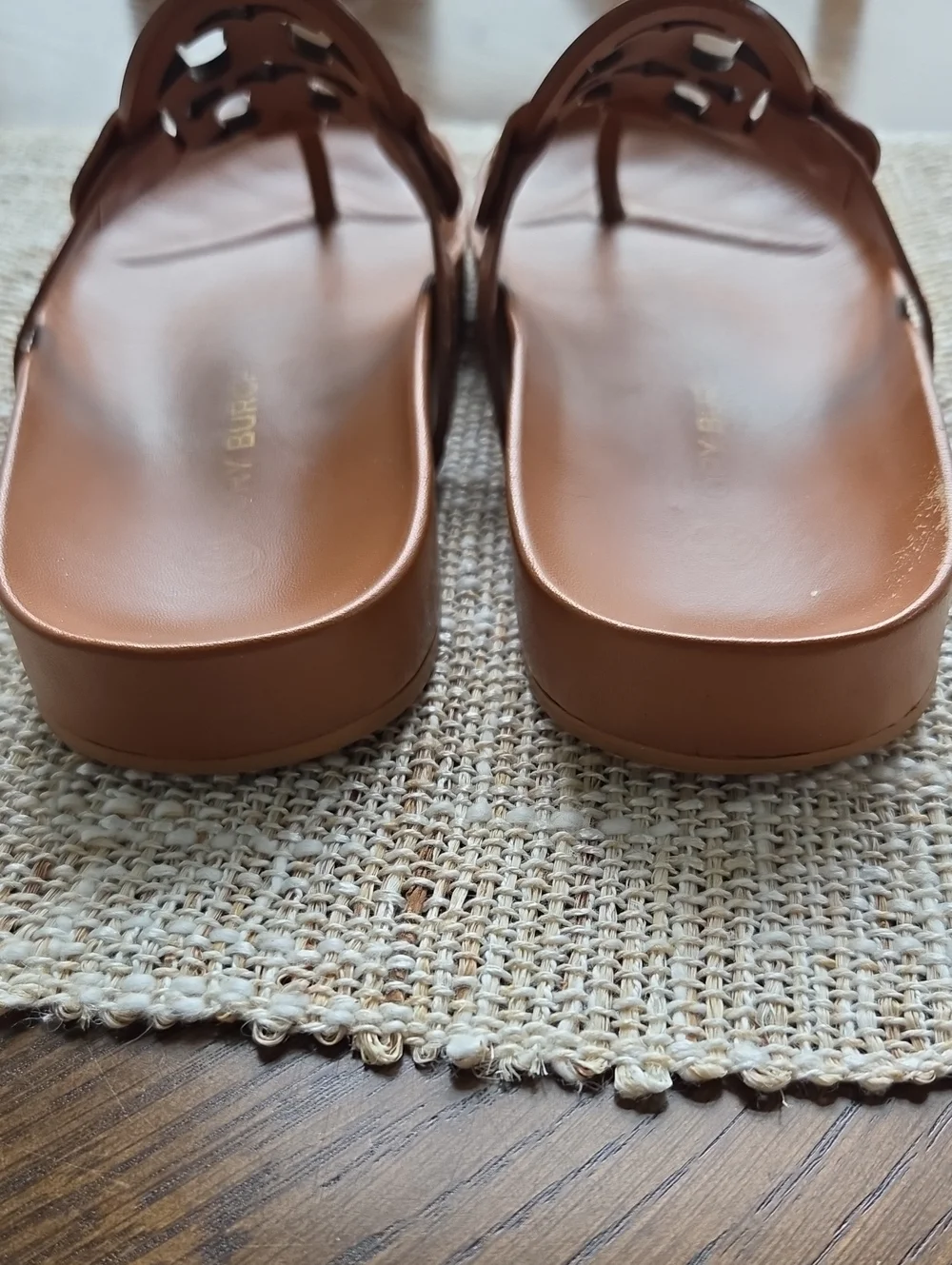 N/A tory burch