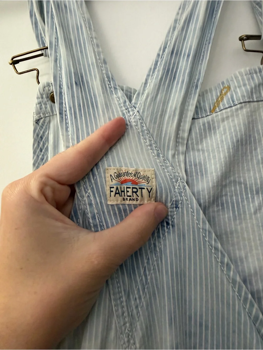 Faherty topsail stripe