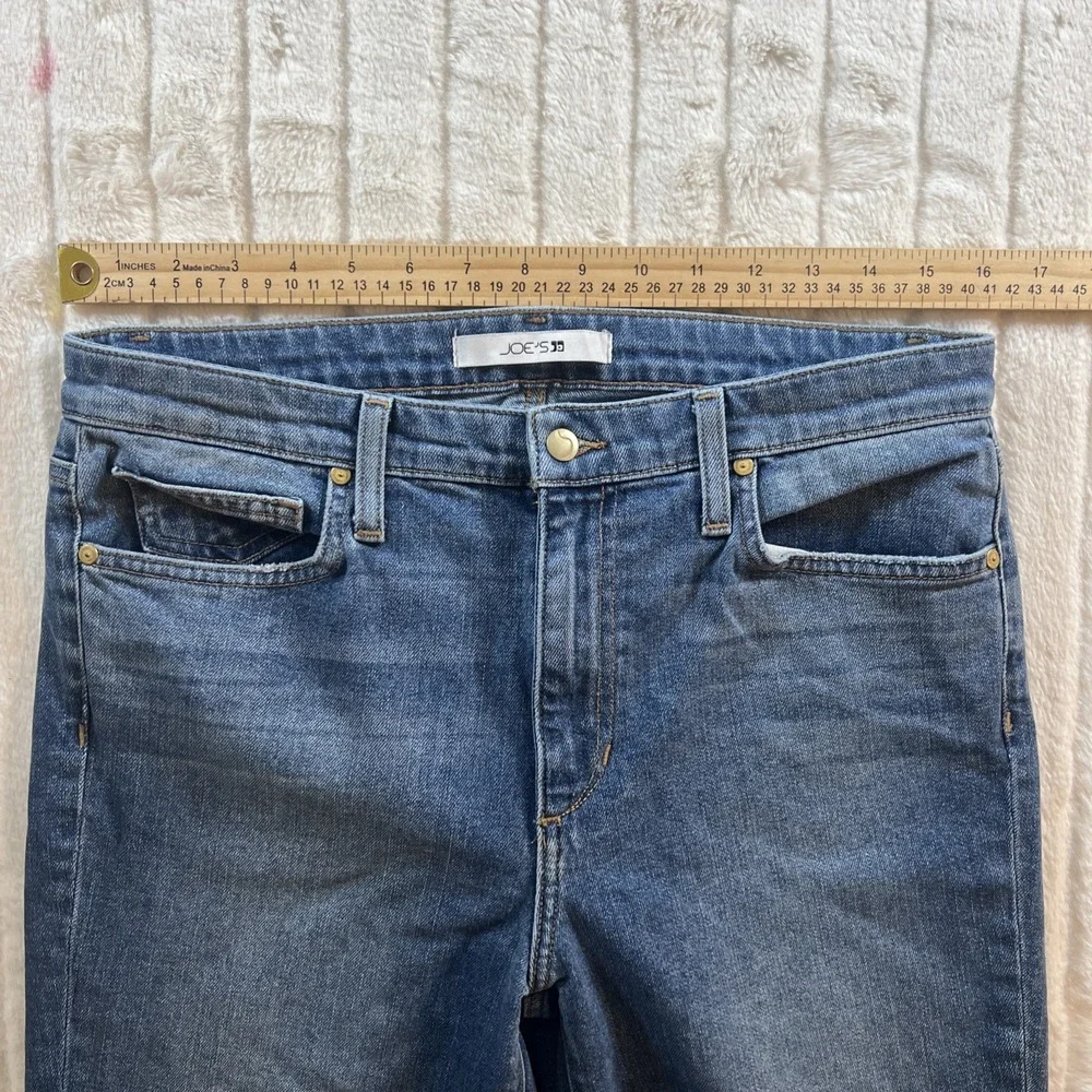 Joes Jeans offer fit