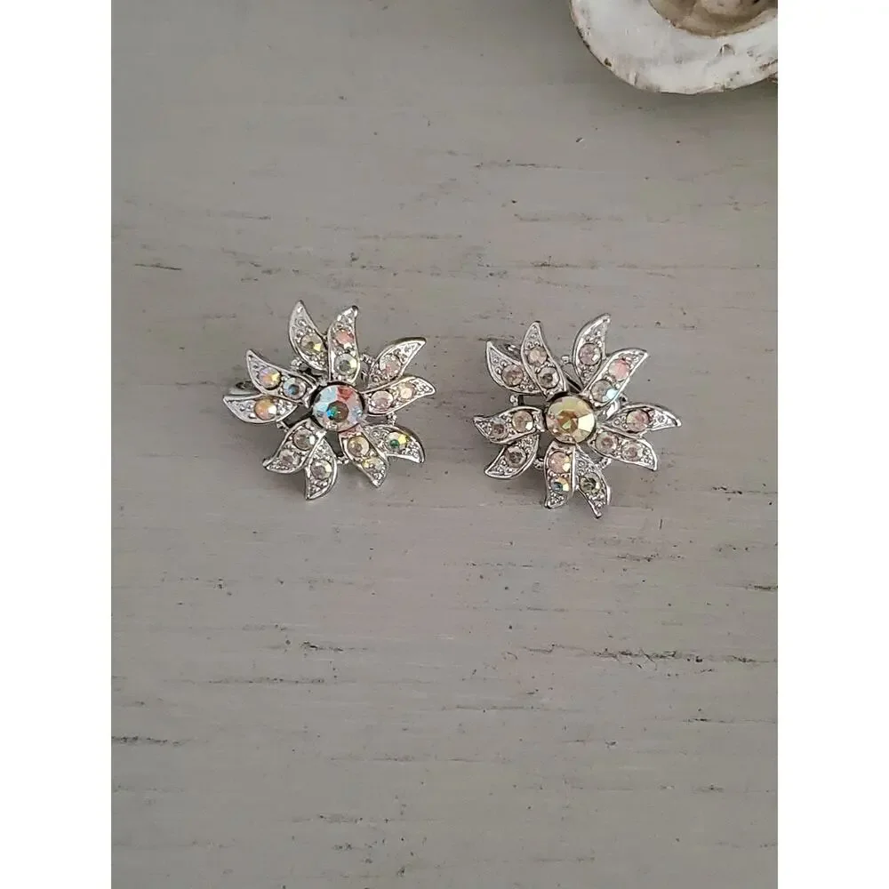 Vintage Sarah Coventry Aurora Blaze Brooch and Earring Set