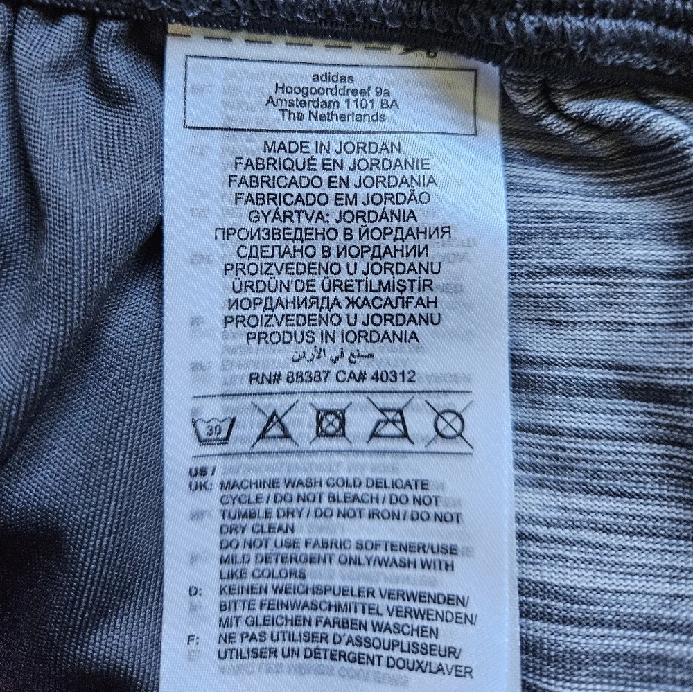 adidas shorts size