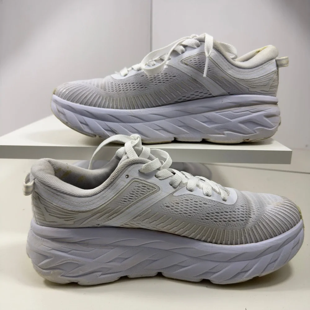 Hoka One One hoka one
