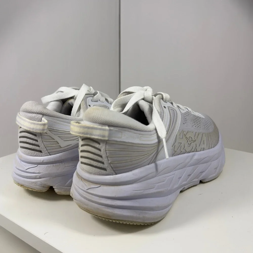 Hoka One One hoka one