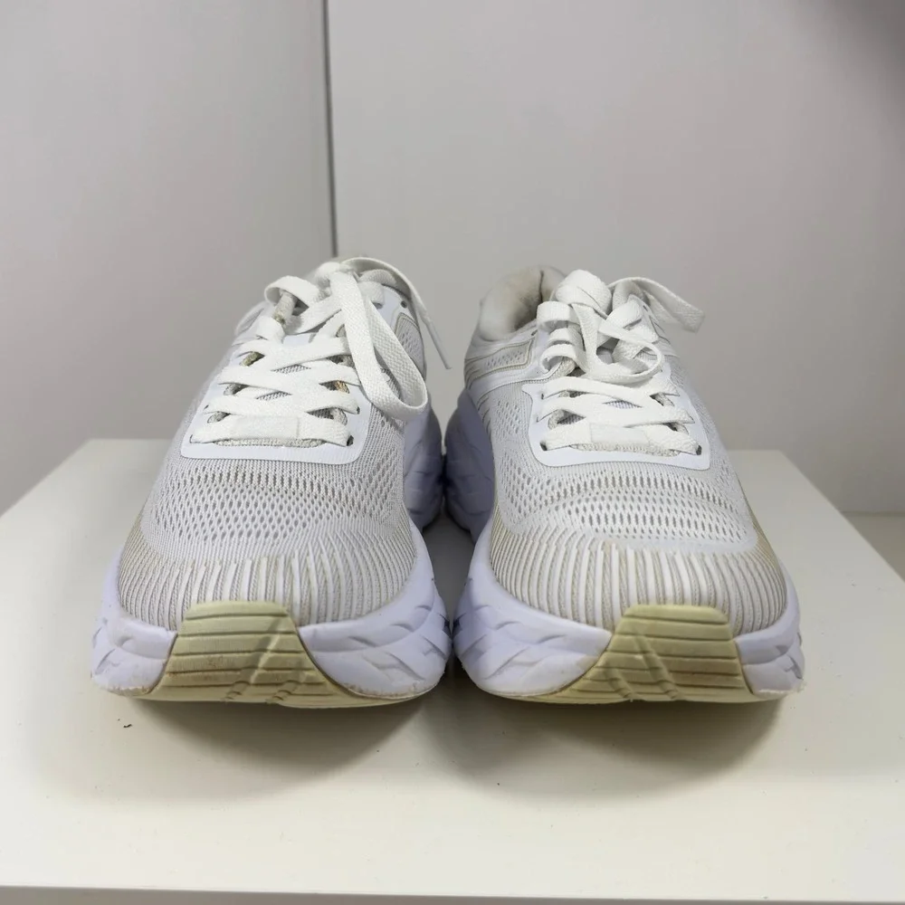 Hoka One One hoka one