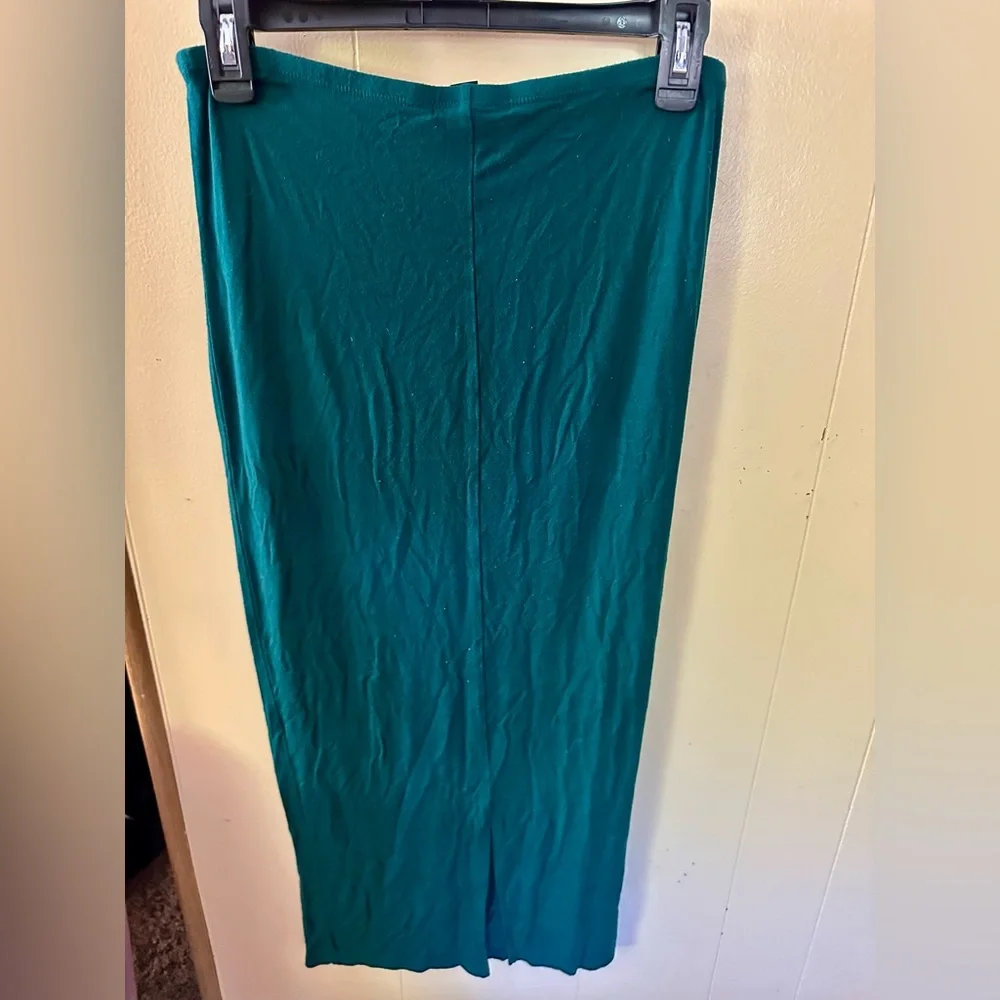 Forever 21 excellent only