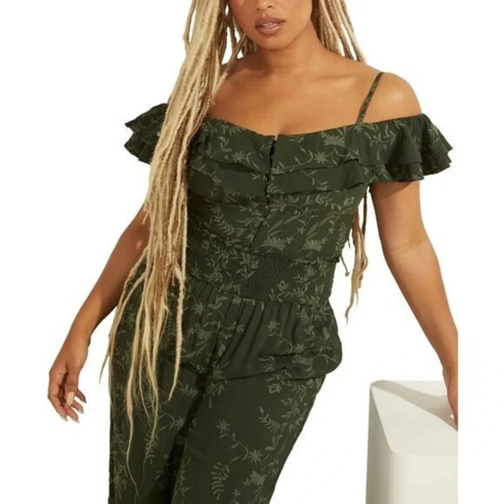 Guess outfit women