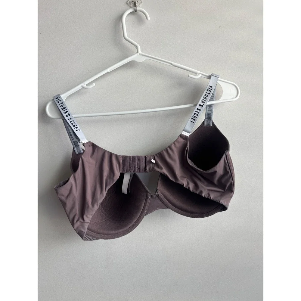 Victorias Secret out closure